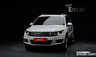 Volkswagen Tiguan 2015 2.0 гидро в Москве № 1765272, миниатюра 3