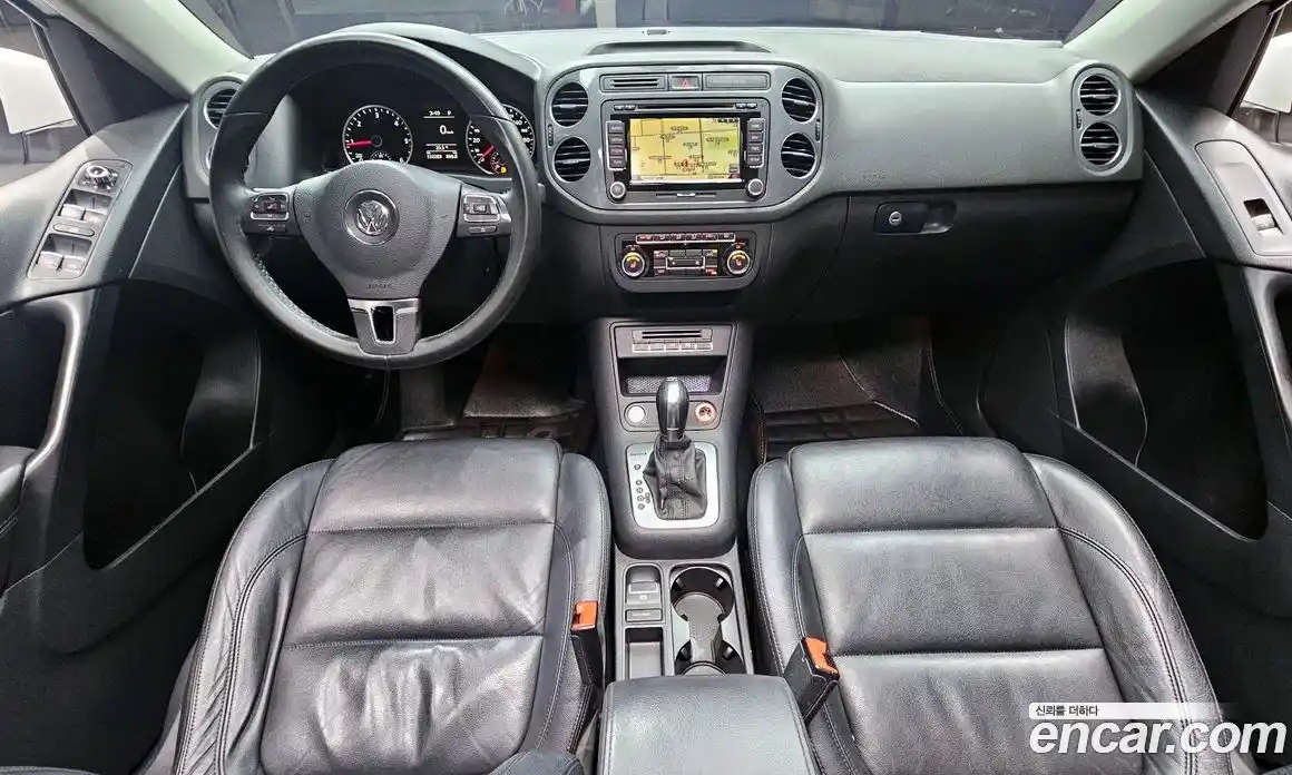 Volkswagen Tiguan 2015 2.0 гидро в Москве № 1765272, фото 7