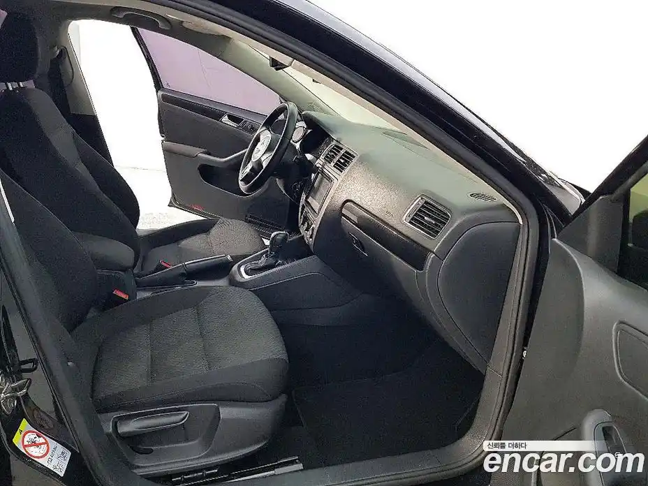 Volkswagen Jetta 2012 1.6 гидро в Москве № 1765408, фото 14