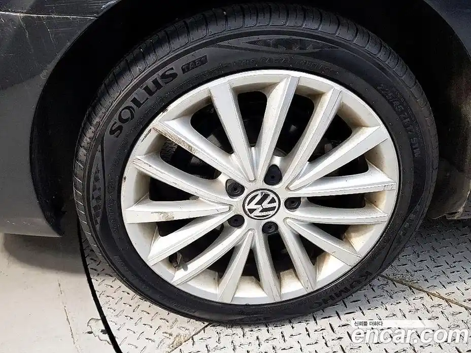 Volkswagen Jetta 2012 1.6 гидро в Москве № 1765408, фото 20