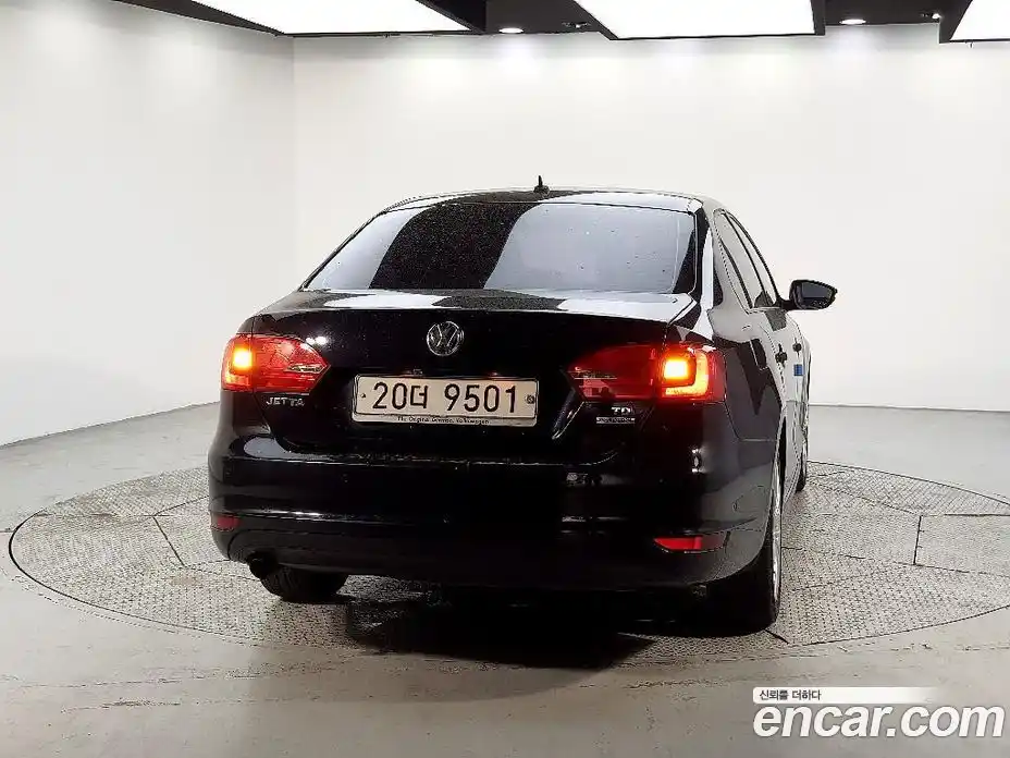 Volkswagen Jetta 2012 1.6 гидро в Москве № 1765408, фото 3
