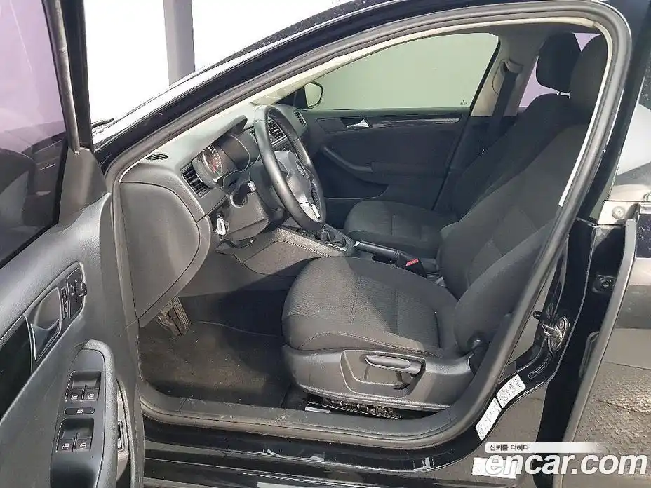 Volkswagen Jetta 2012 1.6 гидро в Москве № 1765408, фото 8