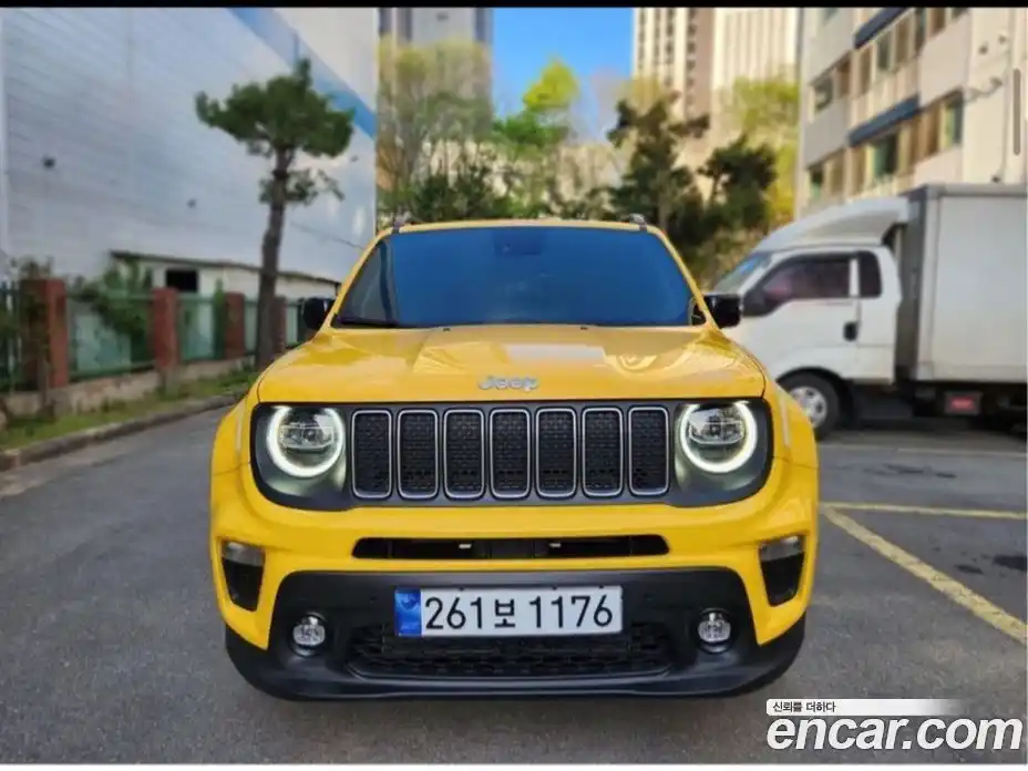 Jeep Renegade 2023 1.3 гидро в Москве № 1765459, фото 3