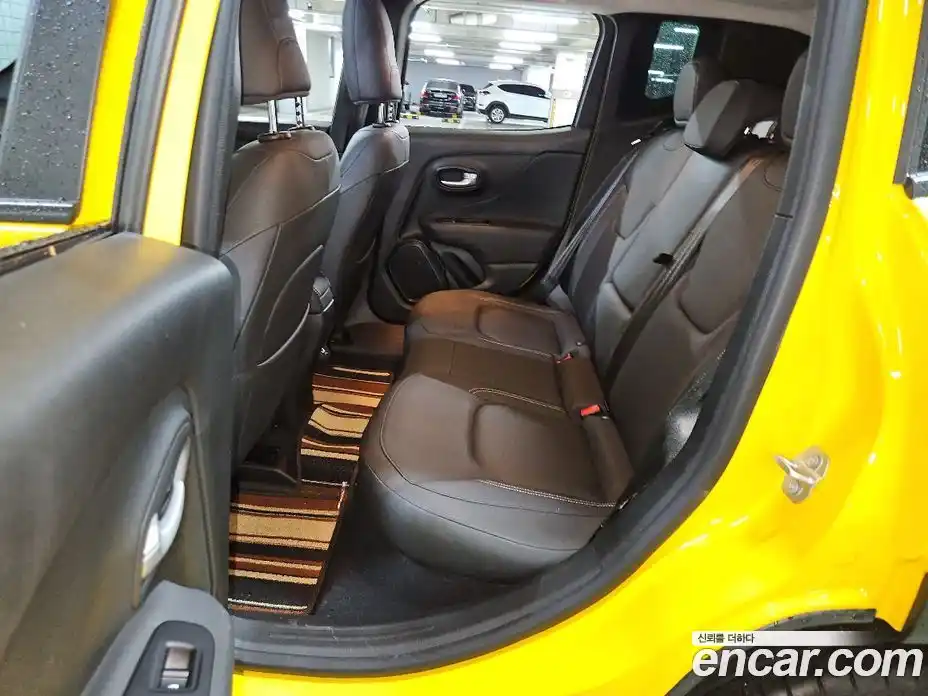 Jeep Renegade 2023 1.3 гидро в Москве № 1765459, фото 10