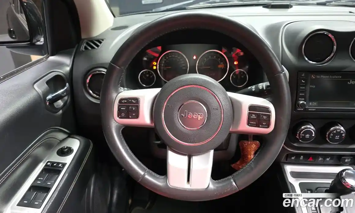 Jeep Compass 2016 2.4 гидро в Москве № 1765981, фото 13