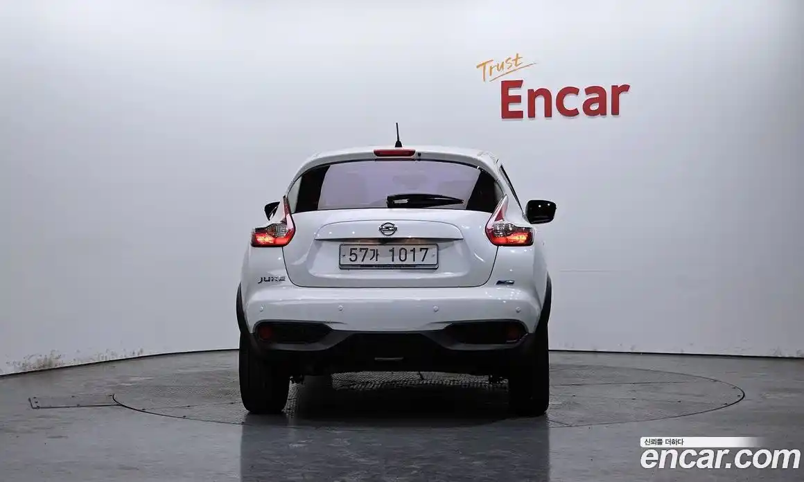 Nissan Juke 2015 1.6 гидро в Москве № 1771246, фото 4
