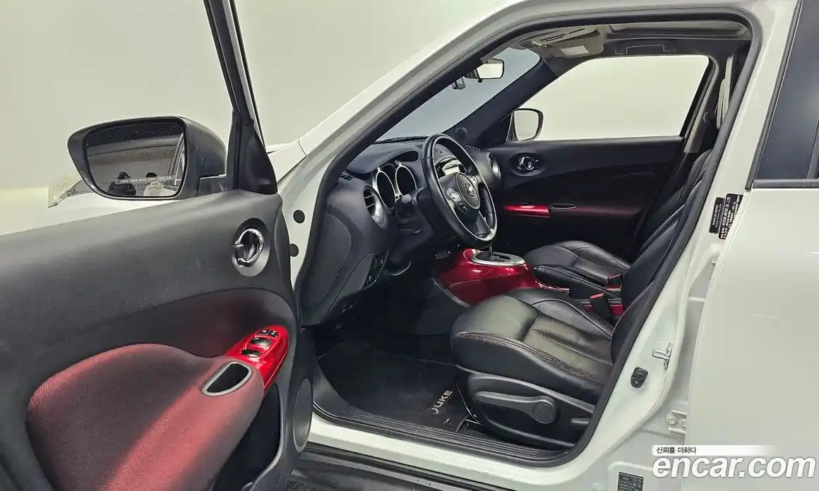 Nissan Juke 2015 1.6 гидро в Москве № 1771246, фото 10