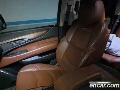 Cadillac Escalade 2017 6.2 гидро в Москве № 1771708, миниатюра 8