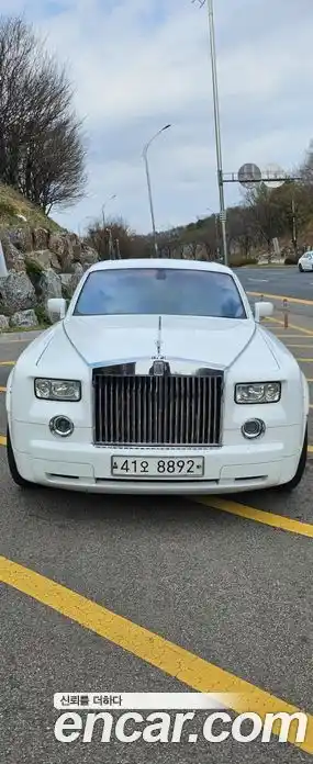 Rolls-Royce Phantom, 2004