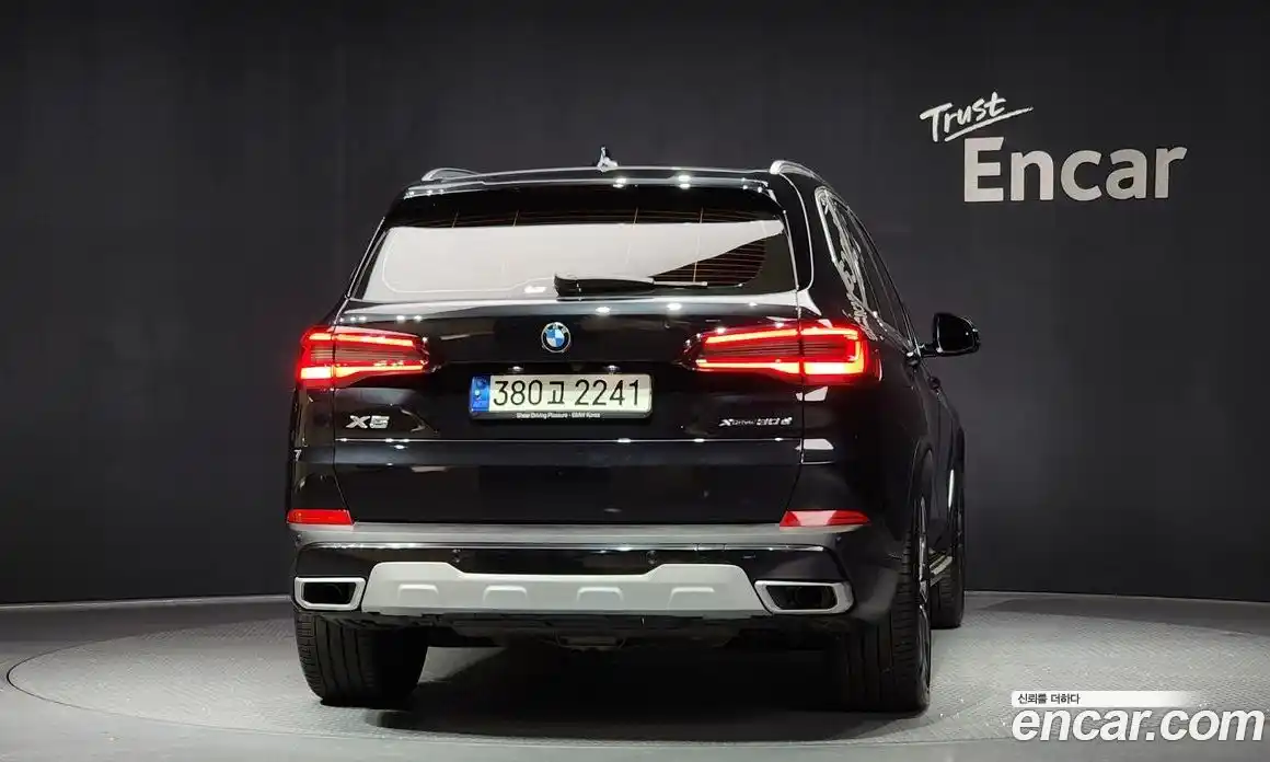BMW X5 2021 3.0 гидро в Москве № 187291, фото 4