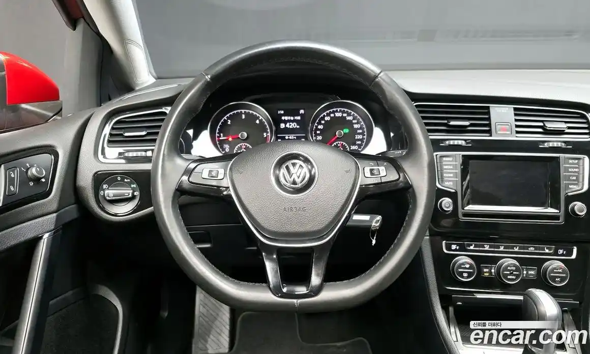 Volkswagen Golf 2015 2.0 гидро в Москве № 190018, фото 13