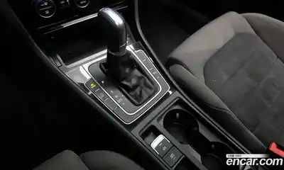 Volkswagen Golf 2015 2.0 гидро в Москве № 190018, миниатюра 9
