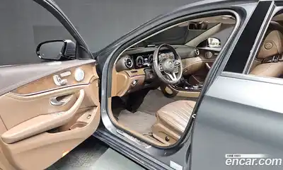Mercedes-Benz E-Class 2018 2.0 гидро, миниатюра 10