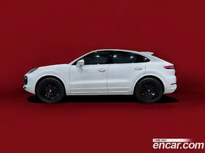 Porsche Cayenne, 2021