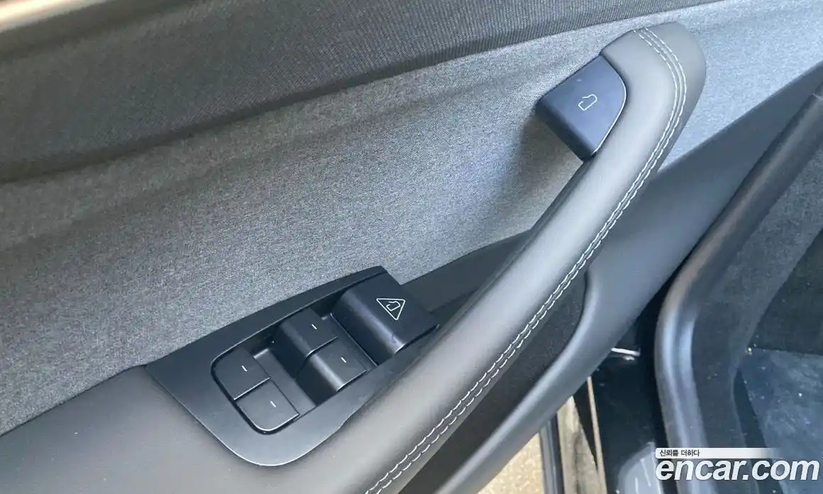 Tesla Model Y 2025 гидро, фото 10