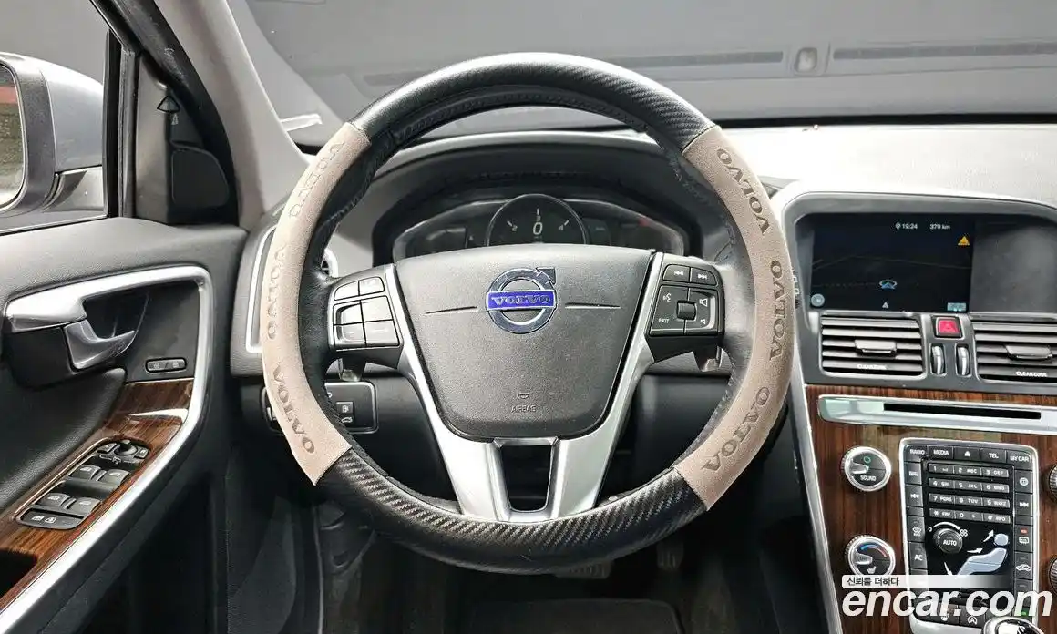 Volvo XC60 2017 2.0 гидро в Москве № 201187, фото 13
