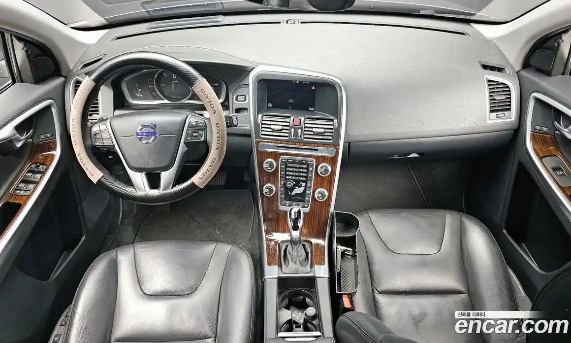 Volvo XC60 2017 2.0 гидро в Москве № 201187, фото 7