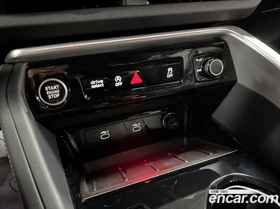 Audi Q5 2025 2.0 гидро в Москве № 210759, фото 7