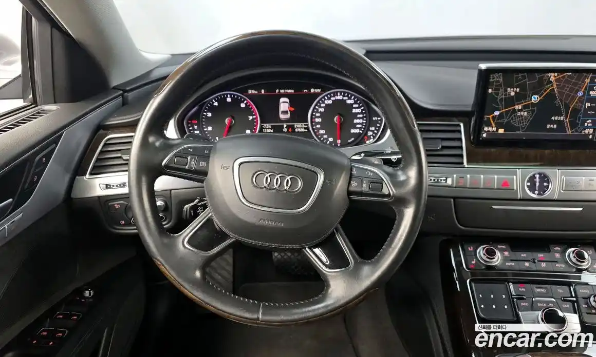 Audi A8 2015 4.0 гидро в Москве № 212504, фото 13