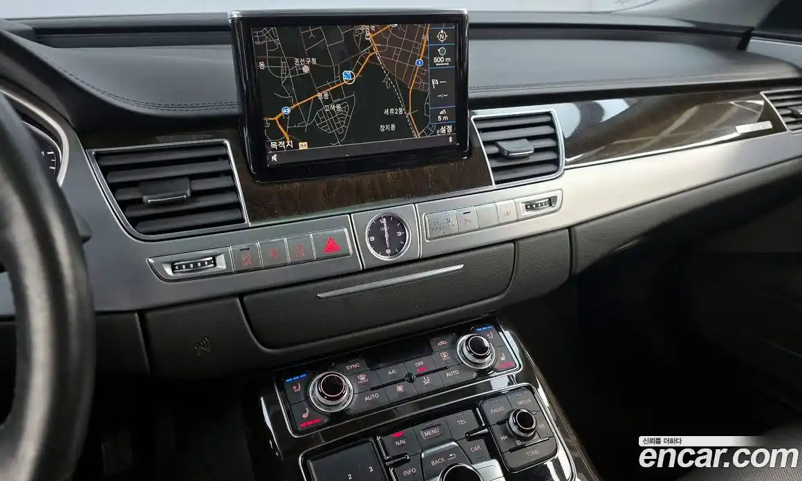 Audi A8 2015 4.0 гидро в Москве № 212504, фото 14
