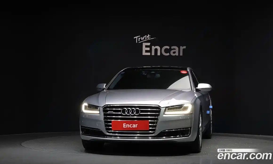 Audi A8 2015 4.0 гидро в Москве № 212504, фото 3