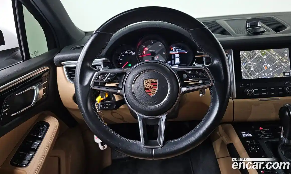 Porsche Macan 2016 3.0 гидро в Москве № 213271, фото 13