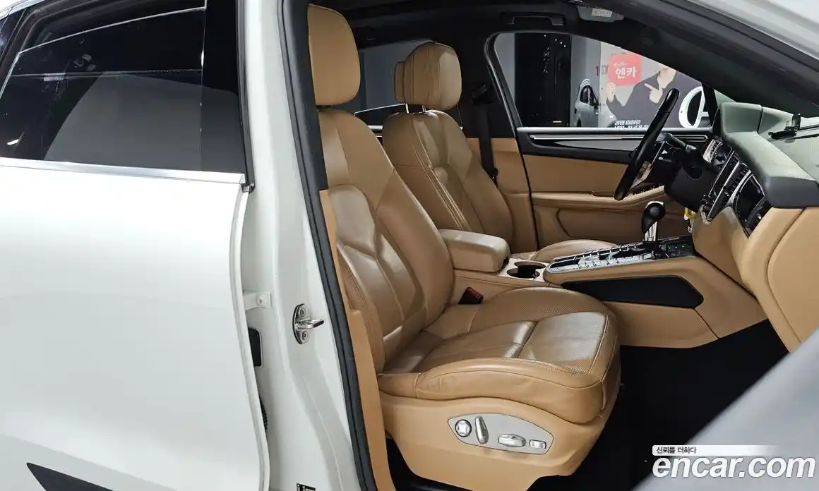 Porsche Macan 2016 3.0 гидро в Москве № 213271, фото 10