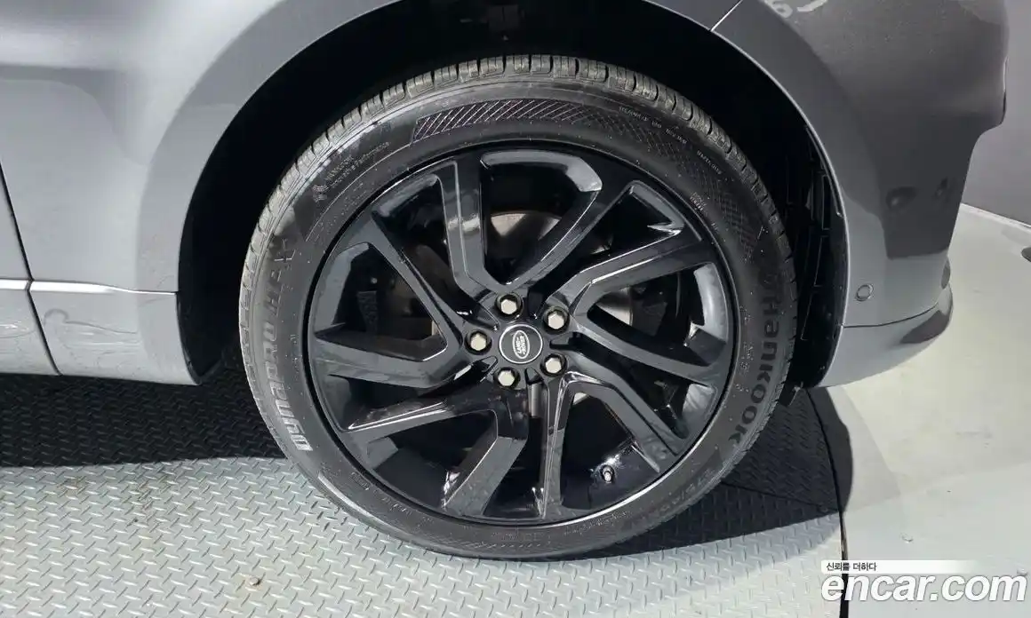 Land Rover Range-Rover Sport 2018 3.0 гидро в Москве № 213505, фото 5