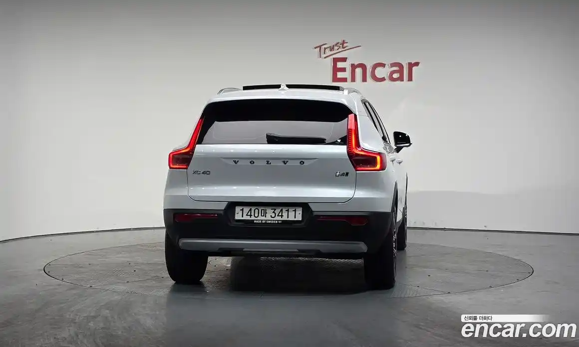 Volvo XC40 2020 2.0 гидро в Москве № 230418, фото 4