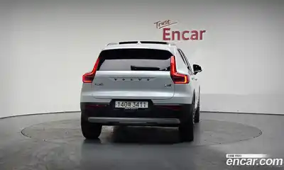 Volvo XC40 2020 2.0 гидро в Москве № 230418, миниатюра 4