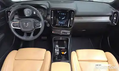 Volvo XC40 2020 2.0 гидро в Москве № 230418, миниатюра 7