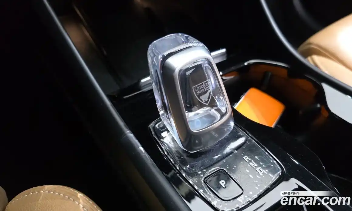 Volvo XC40 2020 2.0 гидро в Москве № 230418, фото 9