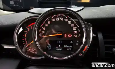 Mini Cooper 2020 1.5 гидро в Москве № 231474, миниатюра 8