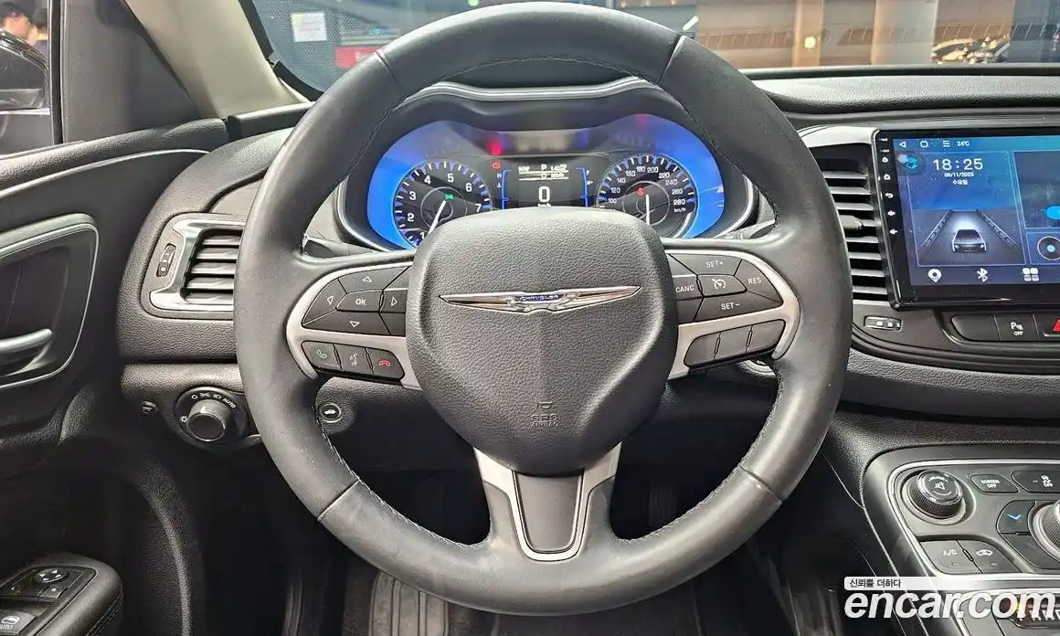 Chrysler 200 2015 2.4 гидро в Москве № 256761, фото 14