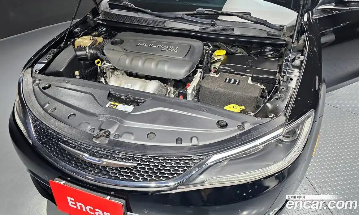 Chrysler 200 2015 2.4 гидро в Москве № 256761, фото 6