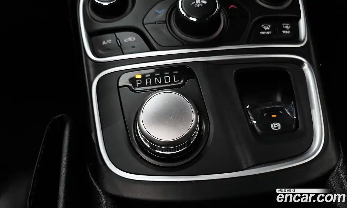 Chrysler 200 2015 2.4 гидро в Москве № 256761, фото 9