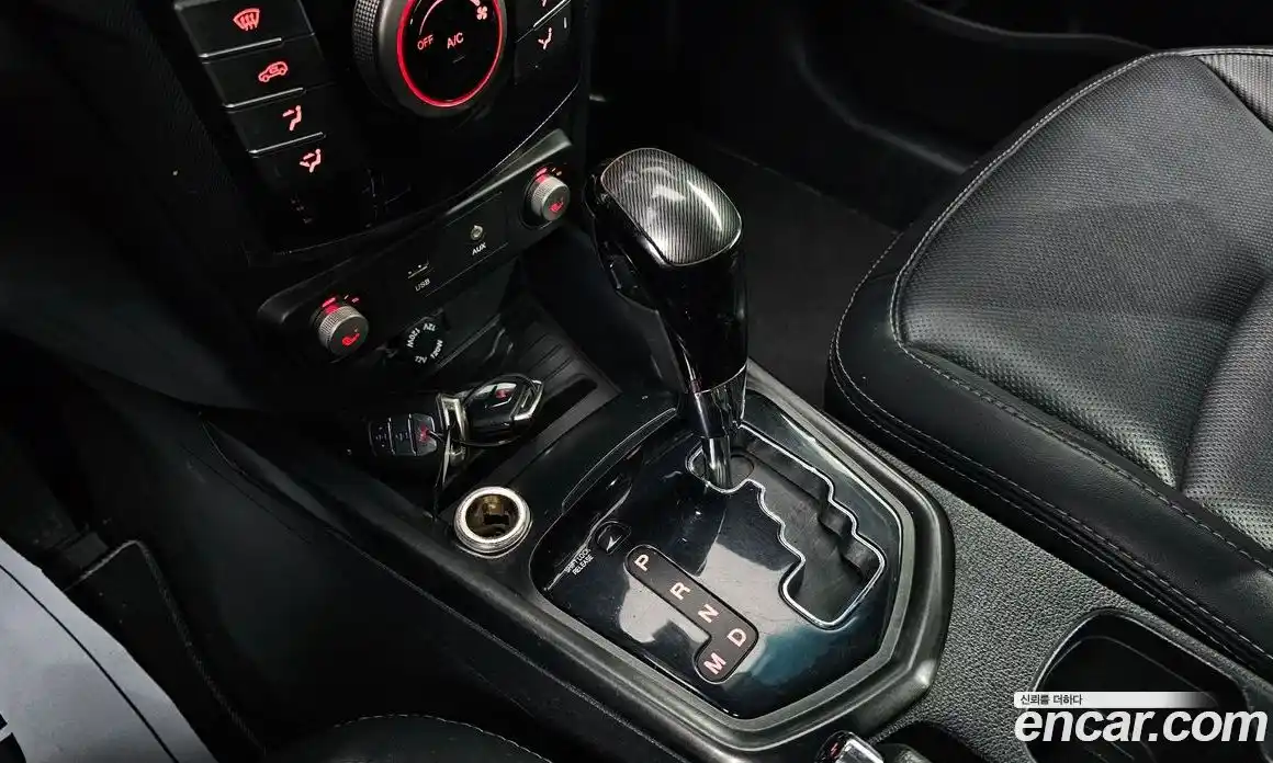 SsangYong TIBOLI 2017 1.6 гидро в Москве № 25769, фото 9
