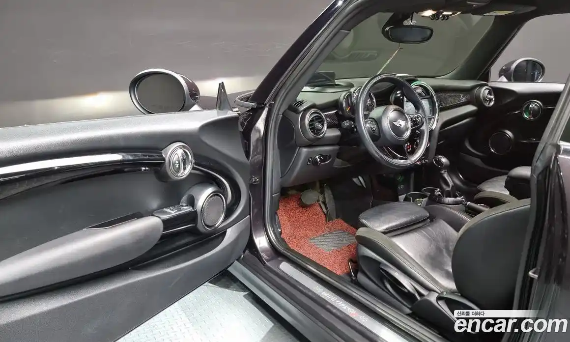 Mini Cooper 2014 2.0 гидро в Москве № 155013, фото 11