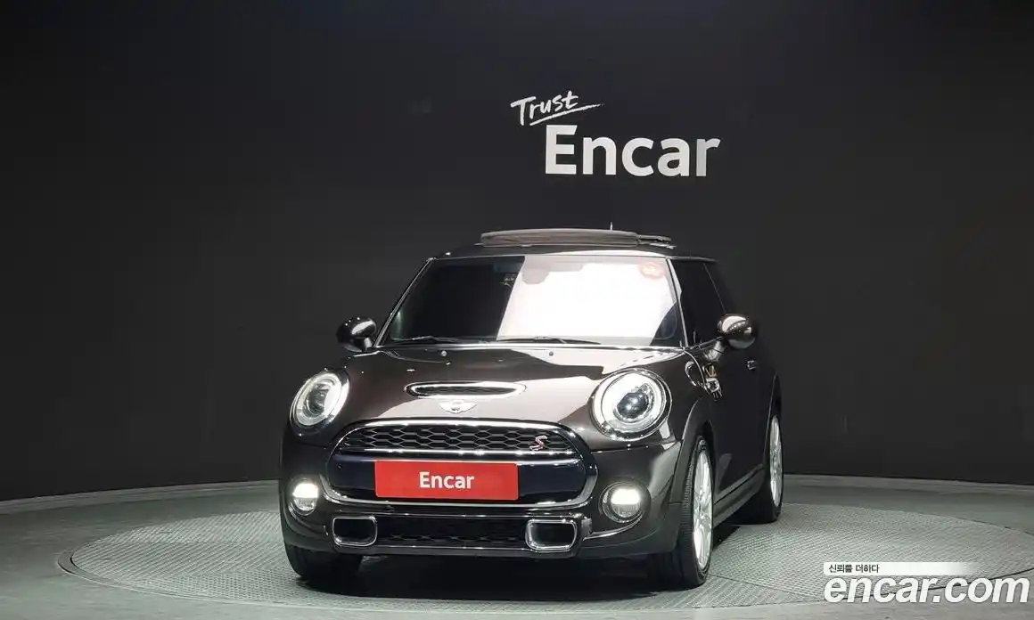 Mini Cooper 2014 2.0 гидро в Москве № 155013, фото 3