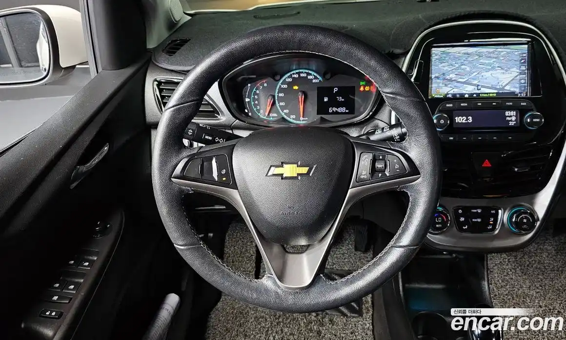 Chevrolet Spark 2016 1.0 гидро в Москве, фото 12