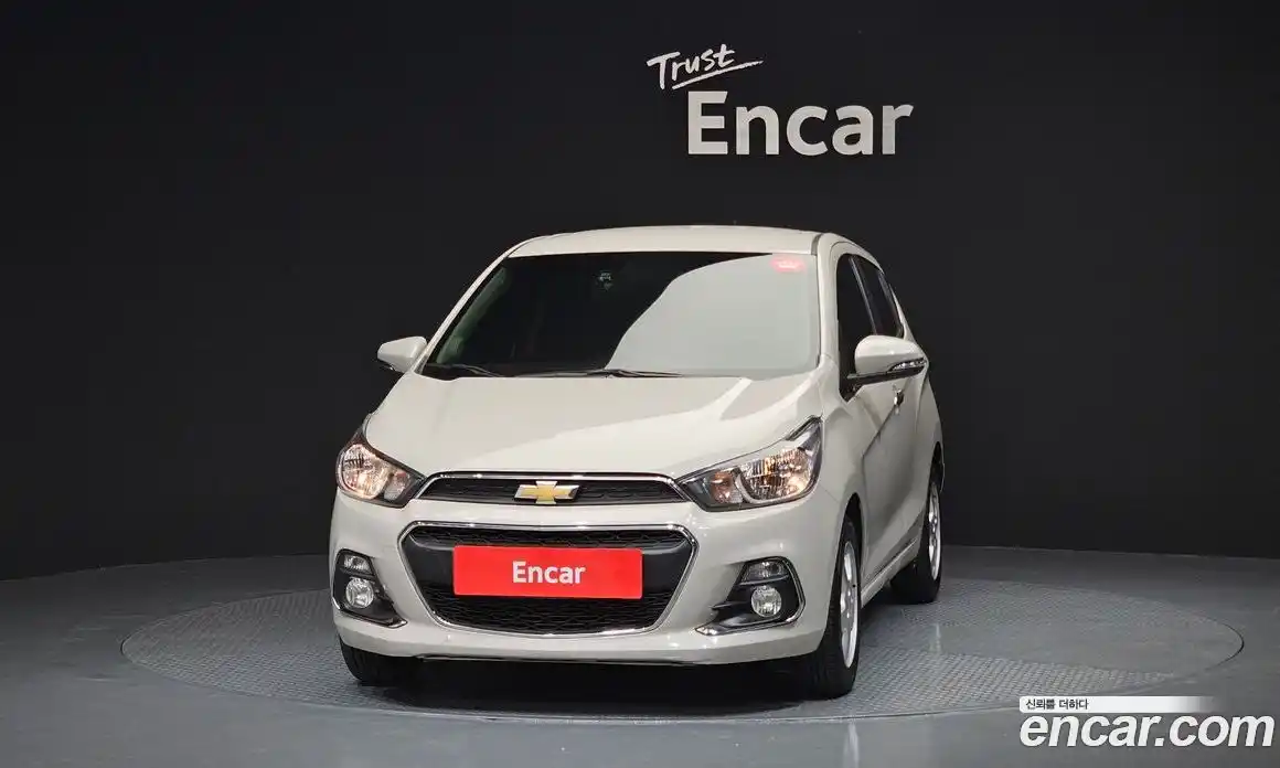 Chevrolet Spark 2016 1.0 гидро в Москве, фото 3