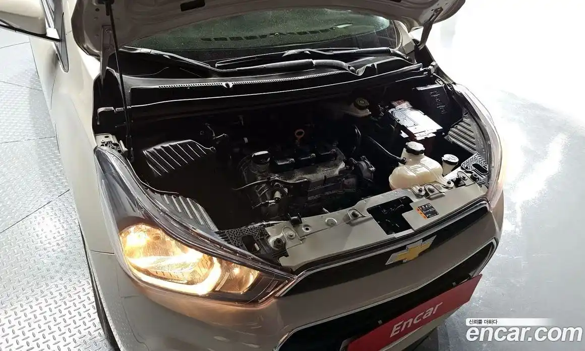 Chevrolet Spark 2016 1.0 гидро в Москве, фото 6