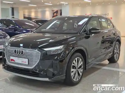 Audi Q4 e-tron, 2024