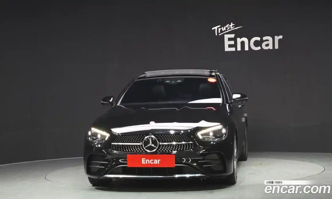 Mercedes-Benz E-Class 2022 2.0 гидро в Москве, фото 3