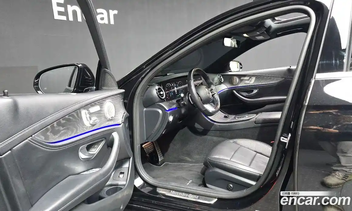 Mercedes-Benz E-Class 2022 2.0 гидро в Москве, фото 10