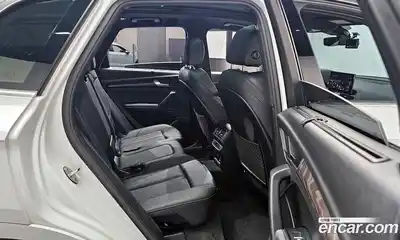 Audi Q5 2023 2.0 гидро в Москве № 163296, миниатюра 12