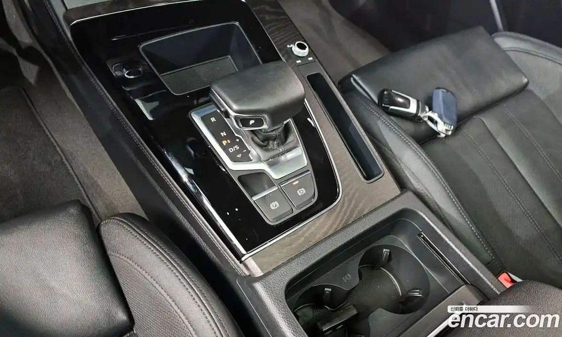 Audi Q5 2023 2.0 гидро в Москве № 163296, фото 9