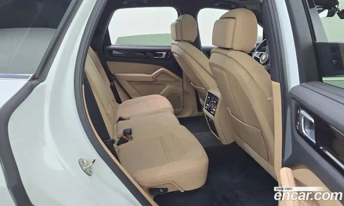 Porsche Cayenne 2022 3.0 гидро в Москве № 165163, фото 12