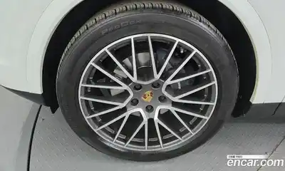 Porsche Cayenne 2022 3.0 гидро в Москве № 165163, миниатюра 5
