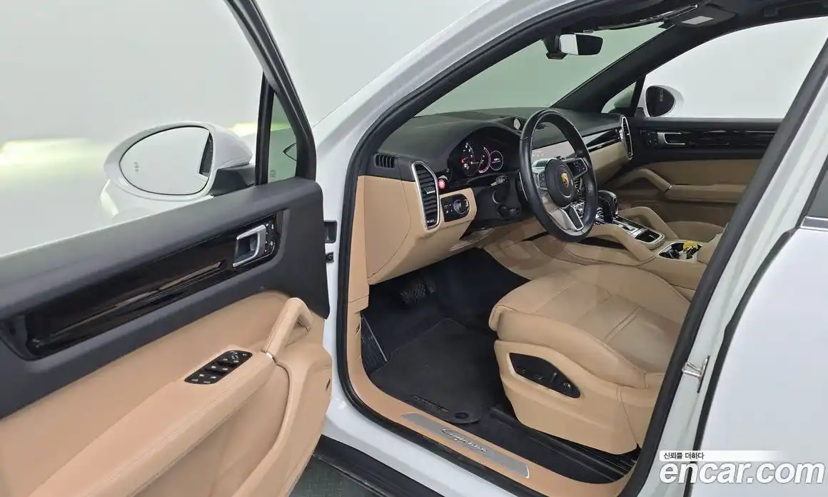 Porsche Cayenne 2022 3.0 гидро в Москве № 165163, фото 10